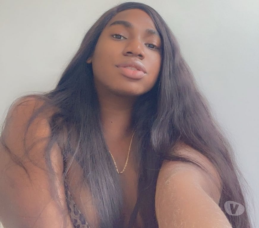 Trans Escorts North London Seven Sisters - North London - Photos for Sharlotte femenine and curvé latín girl