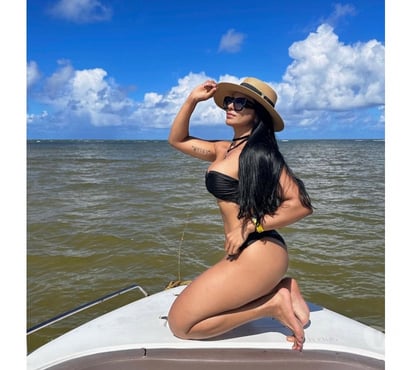 Escorts Bournemouth International Airport Bournemouth, Christchurch and Poole - Photos for Bruna party girl 🥰 sensual & seductive