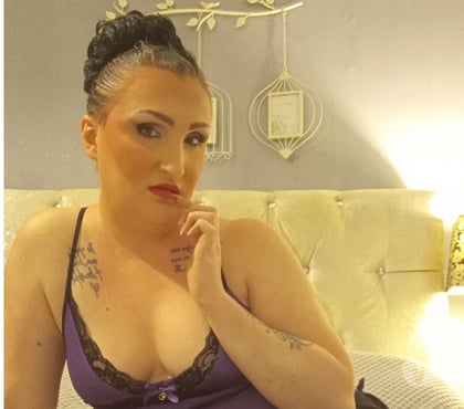 Escorts Clifton Nottingham - Photos for Sexy and inviting 😉 😜 ready for outcall bookings 😜