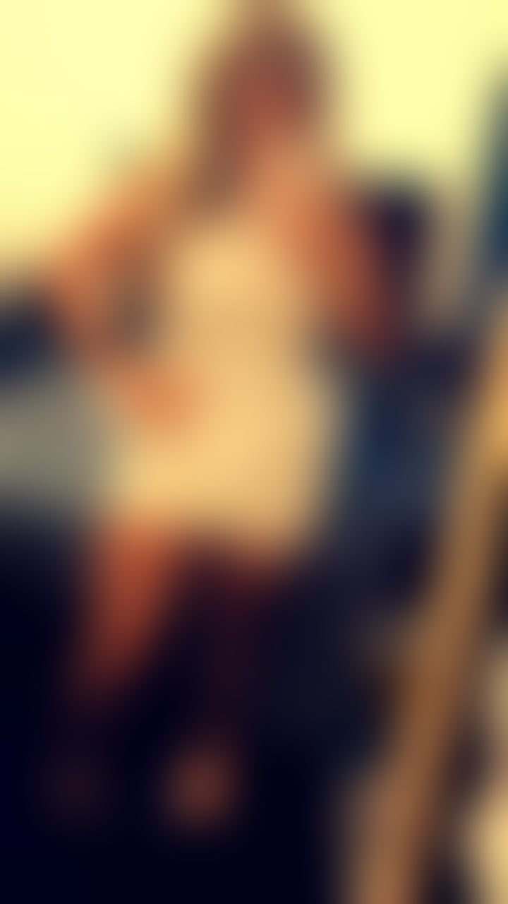 Escorts East London South Woodford Station - East London - 