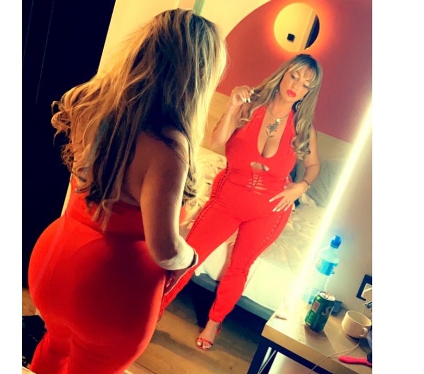 Escorts East London South Woodford Station - East London - Photos for EROTIC 🔥MASSAGE- DUO 🦶FEET FETISH- DOM