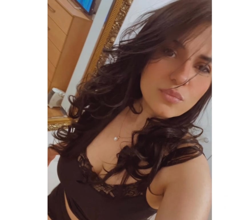 Escorts North West London Cricklewood - North West London - Photos for Maya Lovett Brazilian girl
