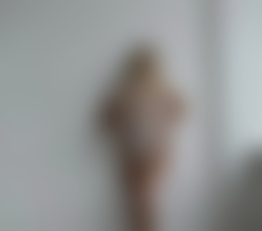 Escorts Staffordshire Stoke-on-Trent - Photos for New Girl Real pictures Sara