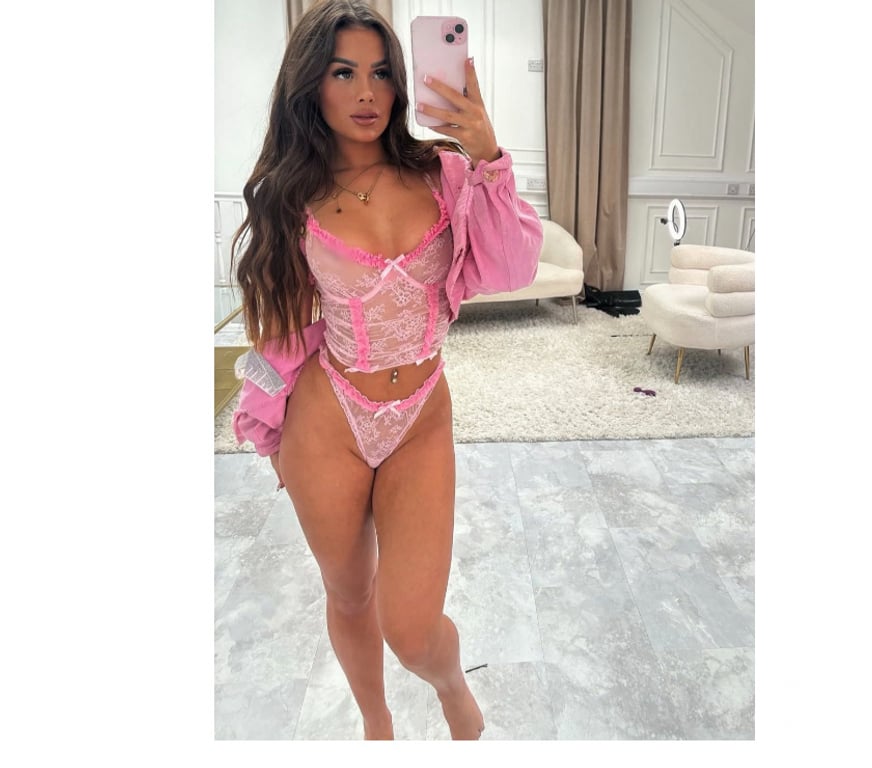 Escorts Central London Mayfair - Central London - Photos for ALYA JUST ONE WEEK IN LONDON