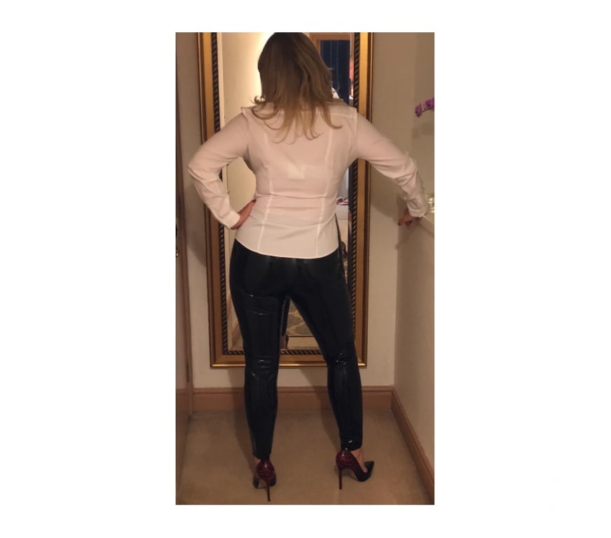 Escorts Highland Inverness - Highland - Photos for Luciana Stunning Mature