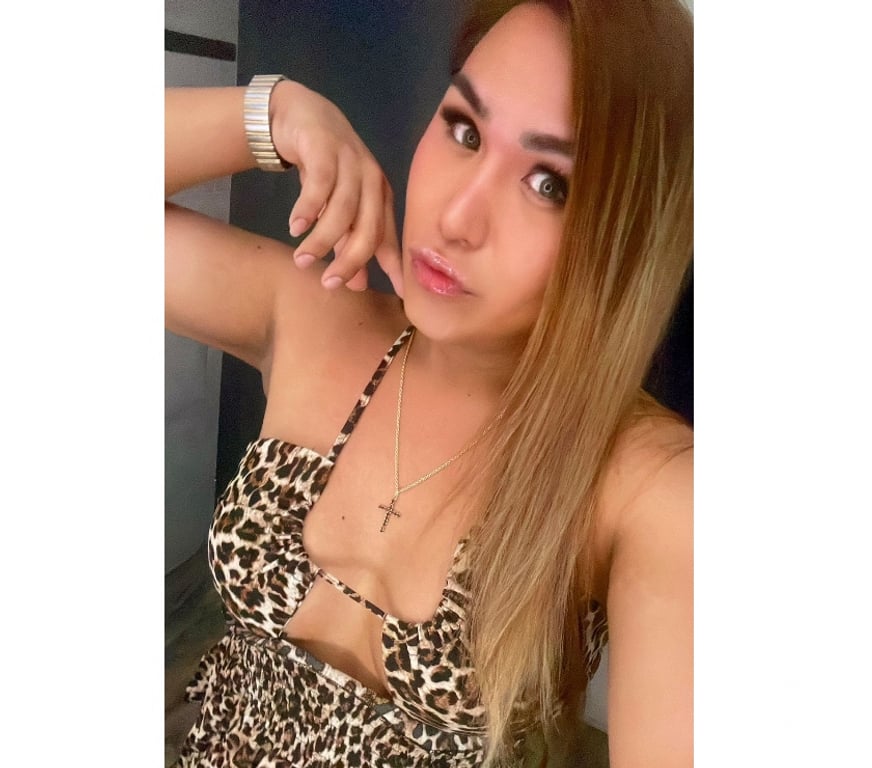 Trans Escorts South East London Croydon - Photos for TS Sexy Colombian hot massages , relaxing s, body to body