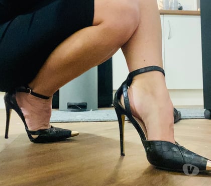 Adult Entertainment Durham County Durham - Photos for Exclusive Foot Goddess - Foot Worship me live.