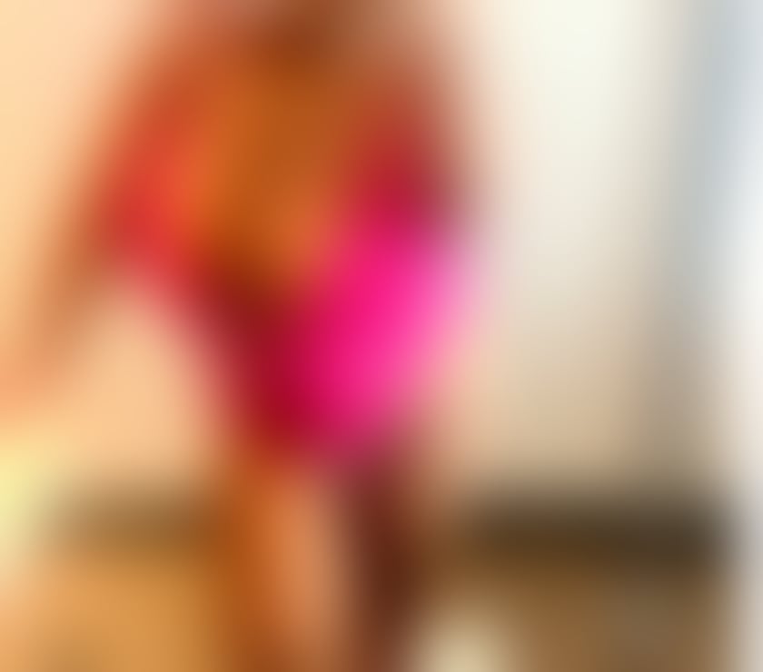 Escorts South East London Greenwich - South East London - Photos for OUTCALLGODESS VAL💷🩷🍫 telegramme @ggval01