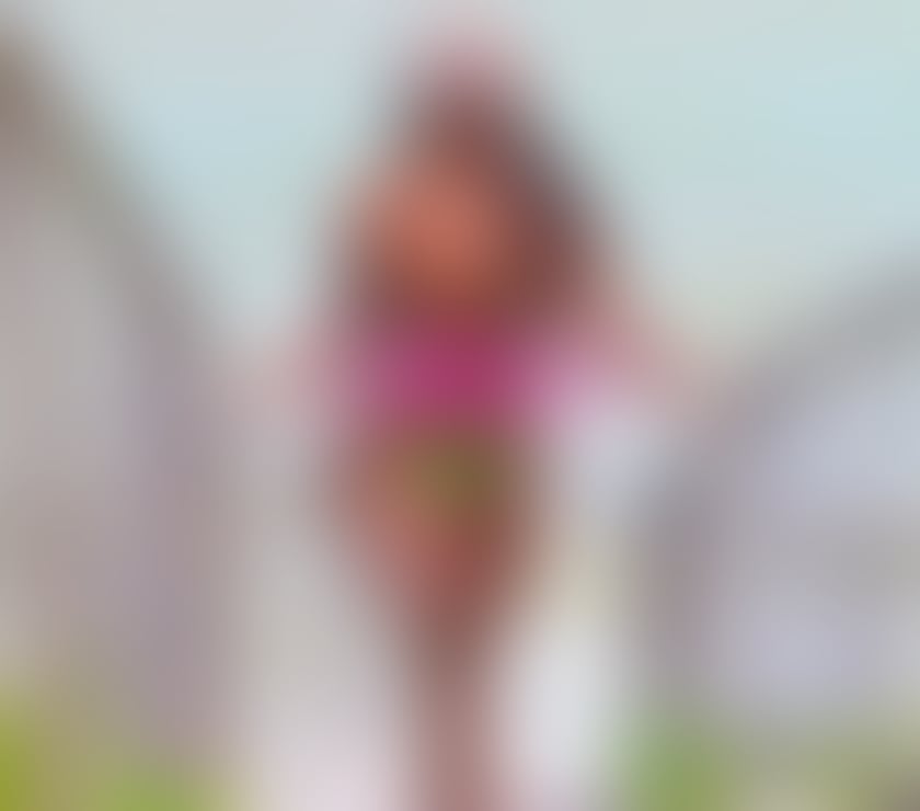  Escorts & Erotic Massage Croydon Croydon - Photos for 🥳🍾SEXY JULIANA🍾🥳