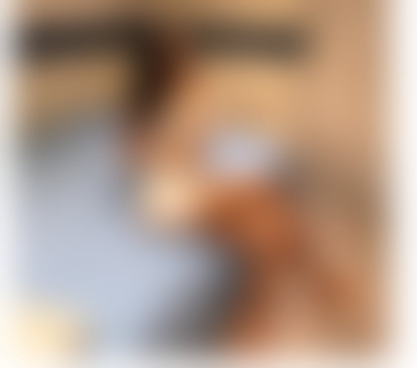 Escorts South East London Croydon - Photos for 🥳🍾 VALÉRIA PARTY GIRL 🍾🥳