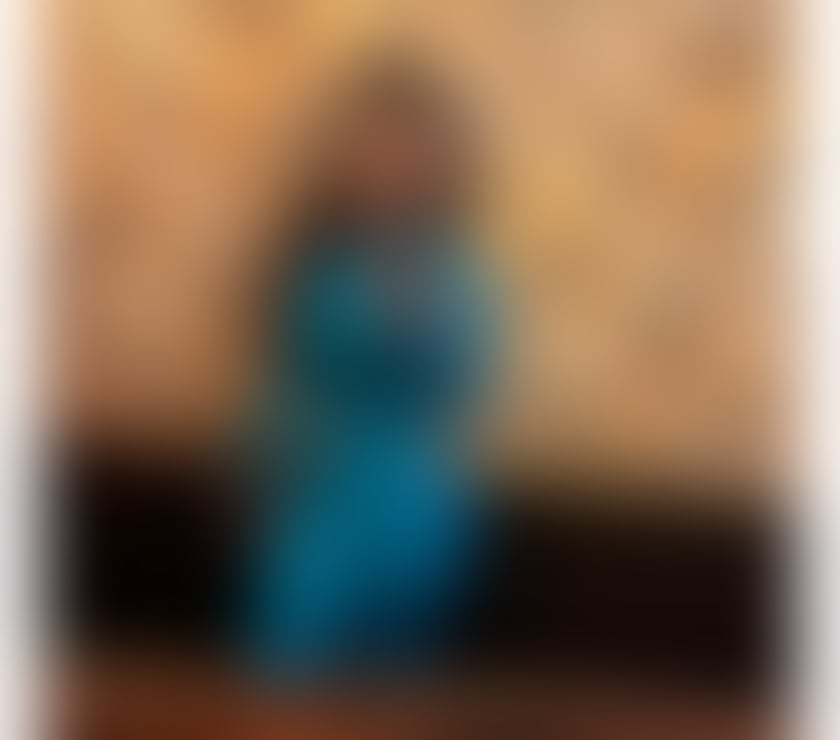 Escorts South East London Croydon - Photos for 🥳🍾 VALÉRIA PARTY GIRL 🍾🥳