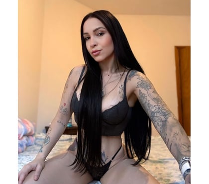  Escorts & Erotic Massage Croydon Croydon - Photos for 🥳🍾PARTY GIRL LAÍS🍾🥳