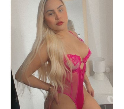  Escorts & Erotic Massage Croydon Croydon - Photos for 🥳🍾HARIANNY PARTY GIRL🍾🥳