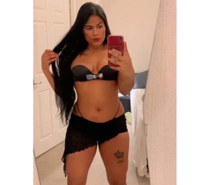  Escorts & Erotic Massage Croydon Croydon - Photos for 🥳🍾LARA PARTY GIRL🍾🥳
