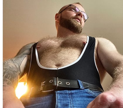 Gay Escorts Tarring Worthing - Photos for ServiceMan for Hire