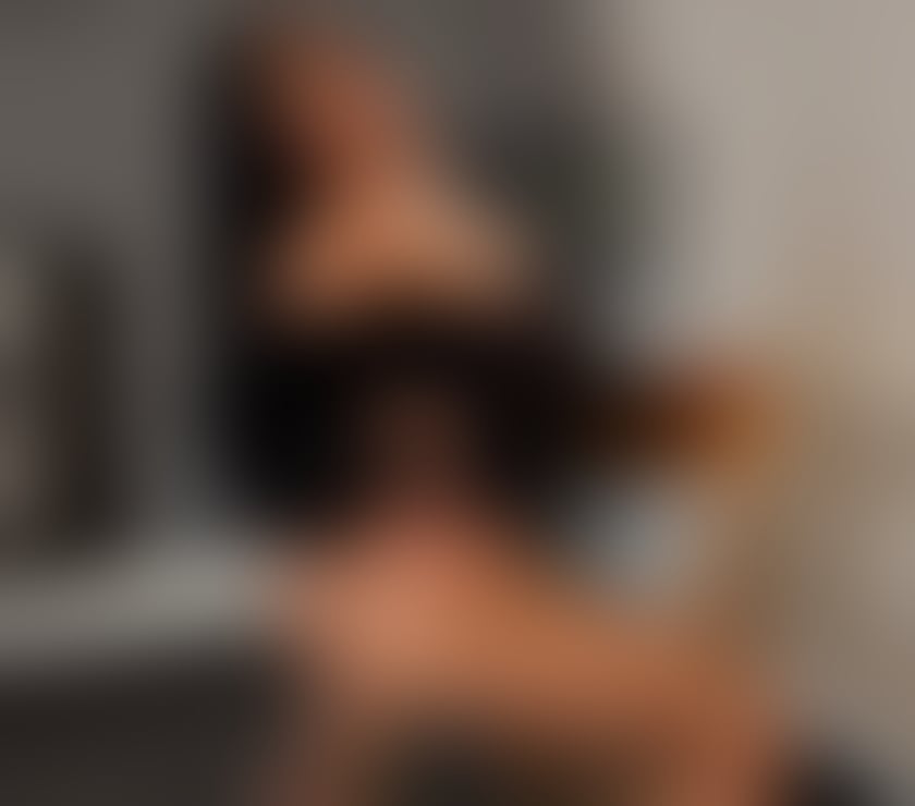 Escorts Wrexham - Wales Wrexham City Centre - Wrexham - Photos for HI IM LARRA X JUST COME BACK