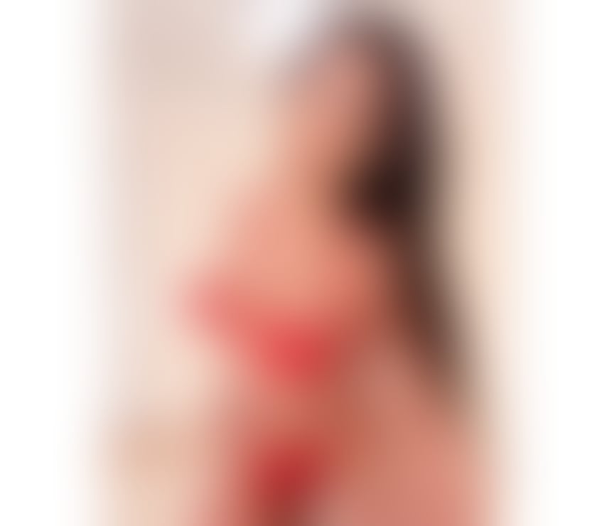 Escorts Nottinghamshire Nottingham - Photos for Half Filipina-Colombian woman in Nottingham for a week.