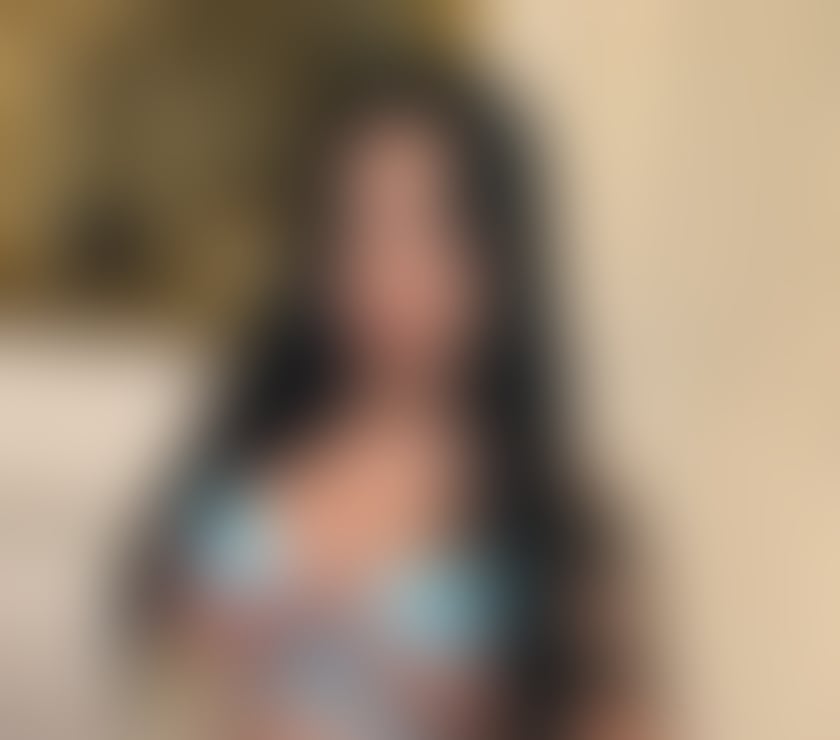  Escorts East Croydon (Tramlink) Station South East London - Photos for 📞SLIM & SEXY 📞🔥 CAMILA 💃🏾 CROYDON 🇧🇷