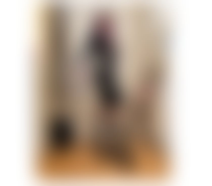 Escorts Leicestershire Leicester - Photos for Sensual Massage, Bondassage & Domination - Italian Elegance