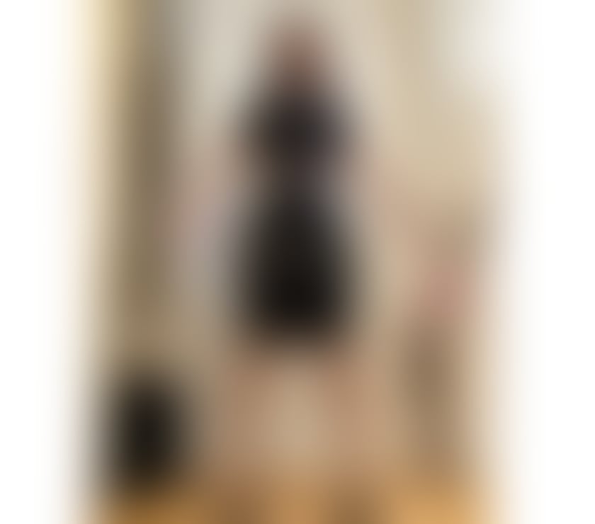 Escorts Leicestershire Leicester - Photos for Sensual Massage, Bondassage & Domination - Italian Elegance