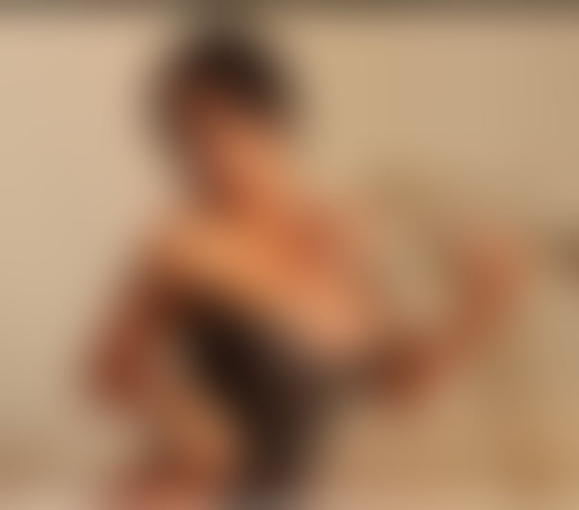 Escorts Oxford City Centre Oxford - Photos for Party girl just outcall xxxx