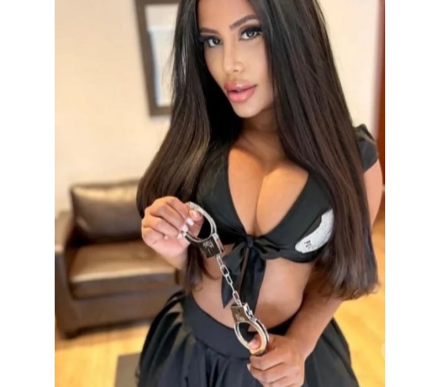 Escorts South West London Kingston upon Thames - Photos for ❤️LIVIA 💋SEXY HOT💋PARTY🍭👅