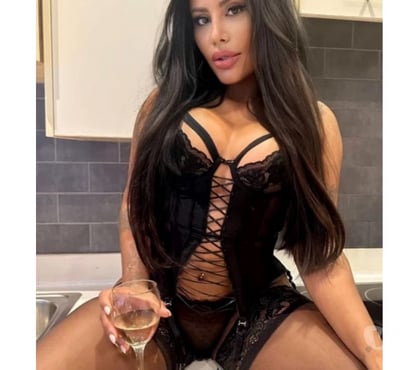 Escorts Virginia Water Runnymede - Photos for ❤️LIVIA 💋SEXY HOT💋PARTY🍭👅