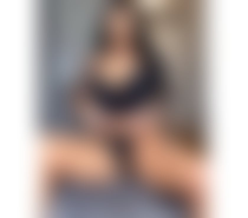  Escorts Watford Town Centre Watford - Photos for 😍LIVIA SEXY😻 HOT PARTY🍭👅