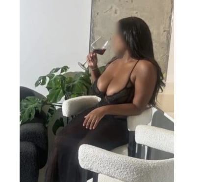 Escorts Crewe Cheshire East - Photos for Sexy girl full service party