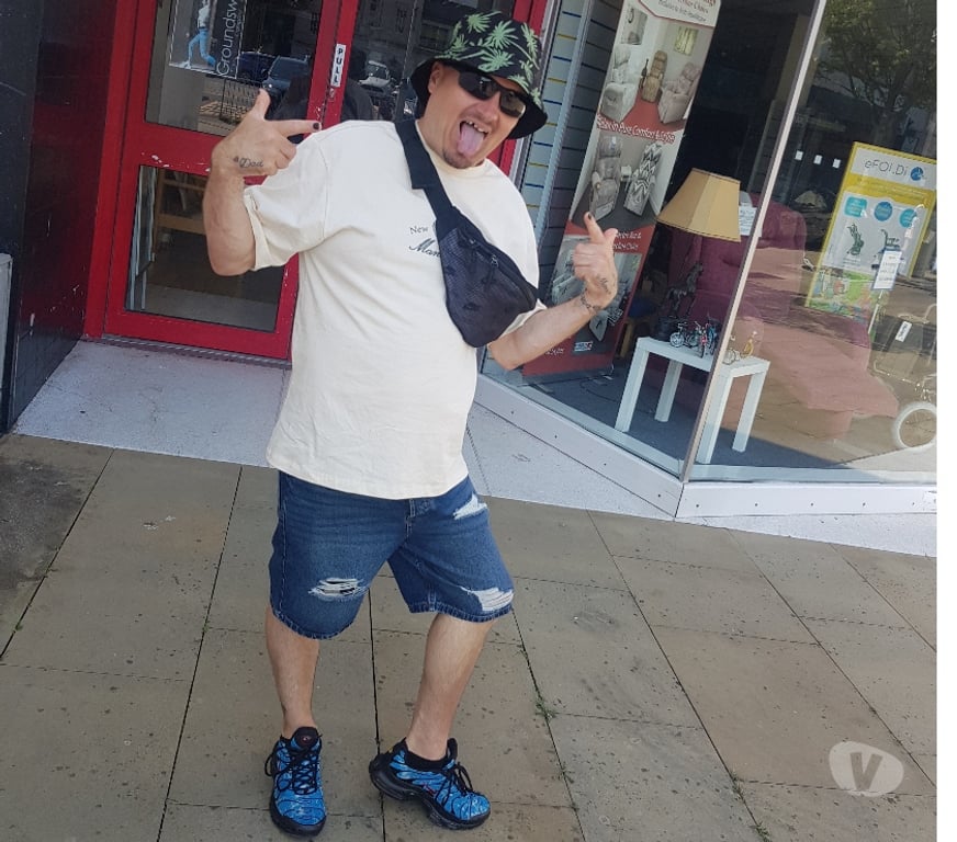  Gay massage Newport - Wales Baneswell - Newport - Photos for Looking for some fun time