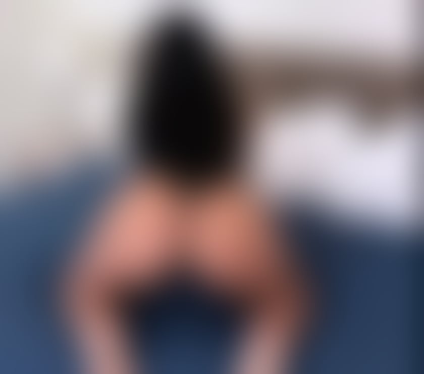 Escorts West Yorkshire Kirklees - Photos for EMLIA party girl INCALL&OUTCALL