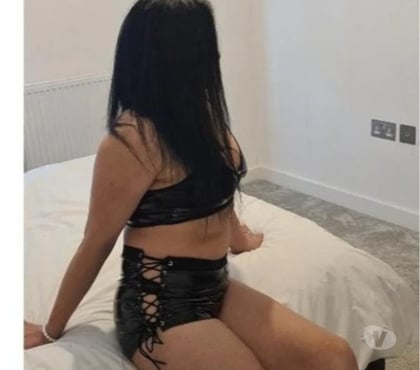 Escorts Crackenedge Kirklees - Photos for EMLIA party girl INCALL&OUTCALL