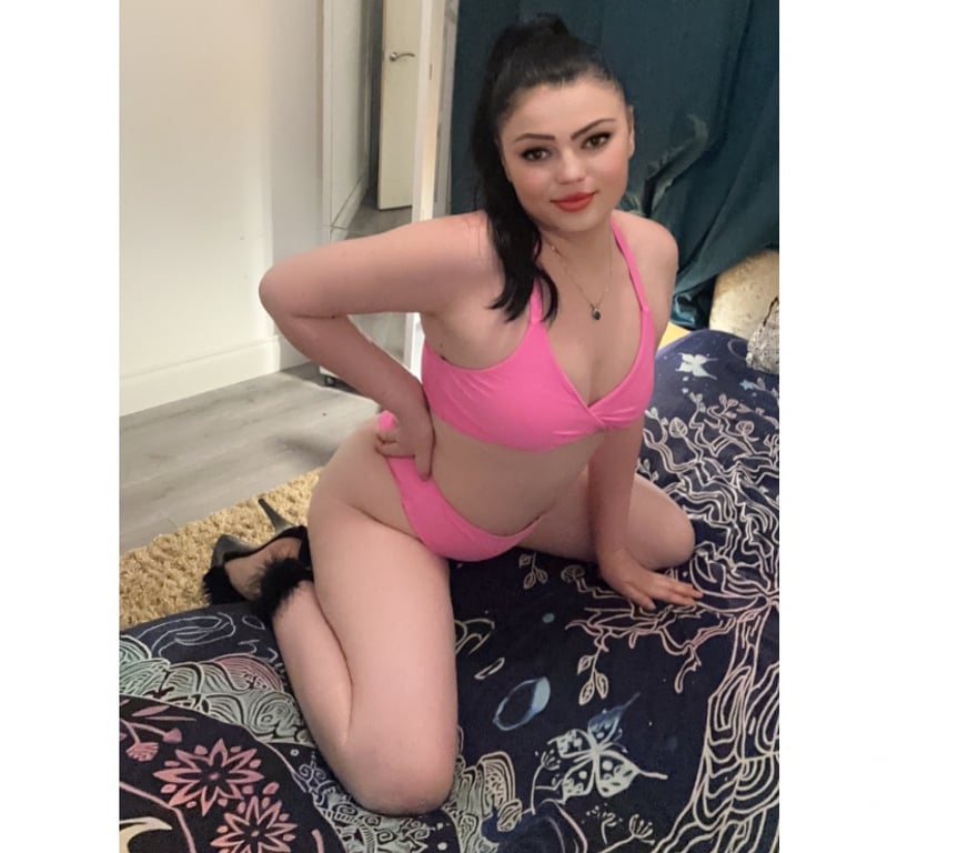 Escorts Edinburgh Edinburgh - Edinburgh - Photos for 🪩 🔝HOTTEST BRUNETTE 🔝🔞Party