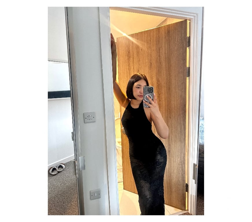 Escorts South Yorkshire Sheffield - Photos for Bebe back in Town,Super attractive,Asian Lady