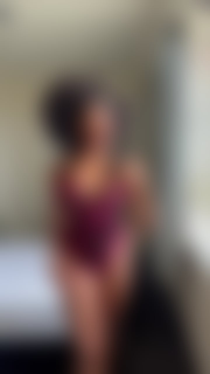 Escorts West Midlands Coventry - 