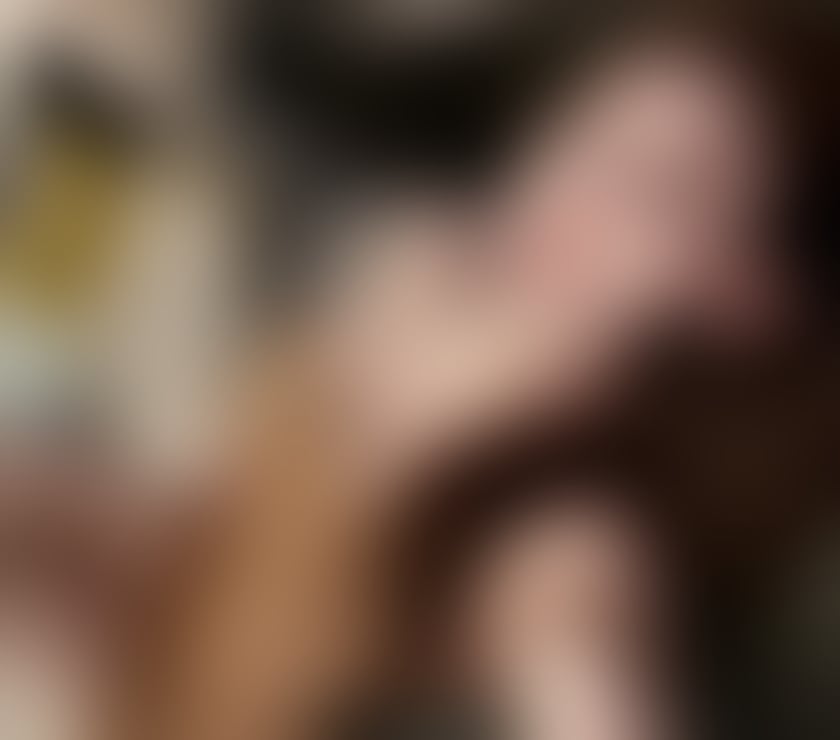 Escorts and Massages Walsall Town Centre Walsall - Photos for Relaxing Massage & Companion Service