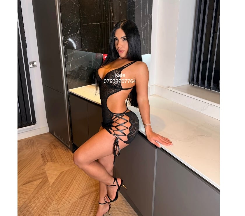 Escorts Glasgow Glasgow City Centre - Glasgow - Photos for KATE BEAUTIFUL BRAZILIAN GIRL IN MANCHESTER ✨🩷🇧🇷