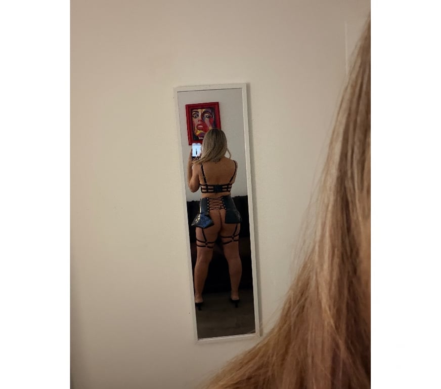 Escorts Devon Exeter - Photos for Carolinie Brazilian Party girl 🇧🇷🔥💋