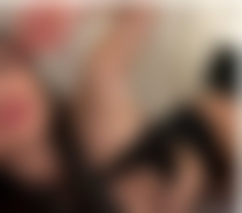 Escorts Surrey Guildford - Photos for New in town! outcall party ! Only