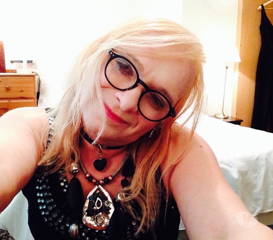 Trans Escorts North Lanarkshire Motherwell - North Lanarkshire - Photos for Insatiable Nymphomaniac