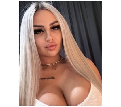Escorts Manchester City Centre Manchester - Photos for Hey i am elii nwe in town 24 h party 🥰 incall outcall