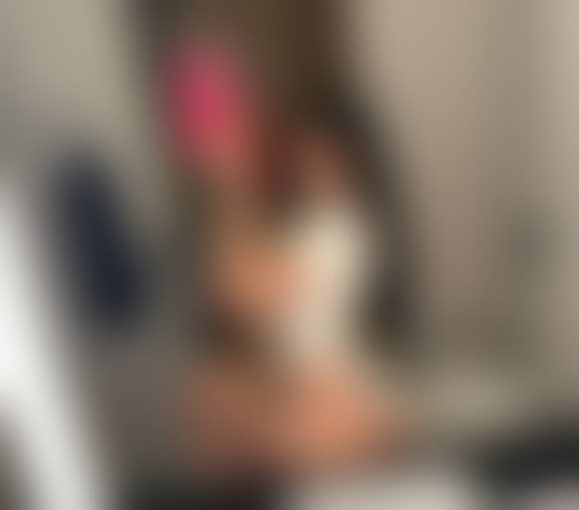  Escorts Manchester City Centre Manchester - Photos for Nwe in town party girl in out 🥰 miruna