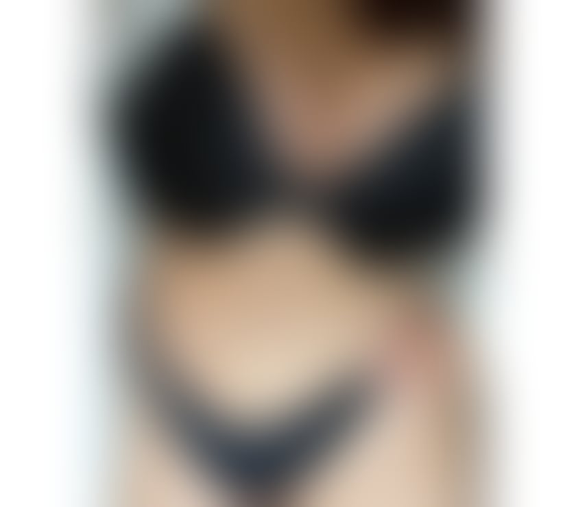 Escorts Kent Dover - Photos for Natural Curves in the Right Places
