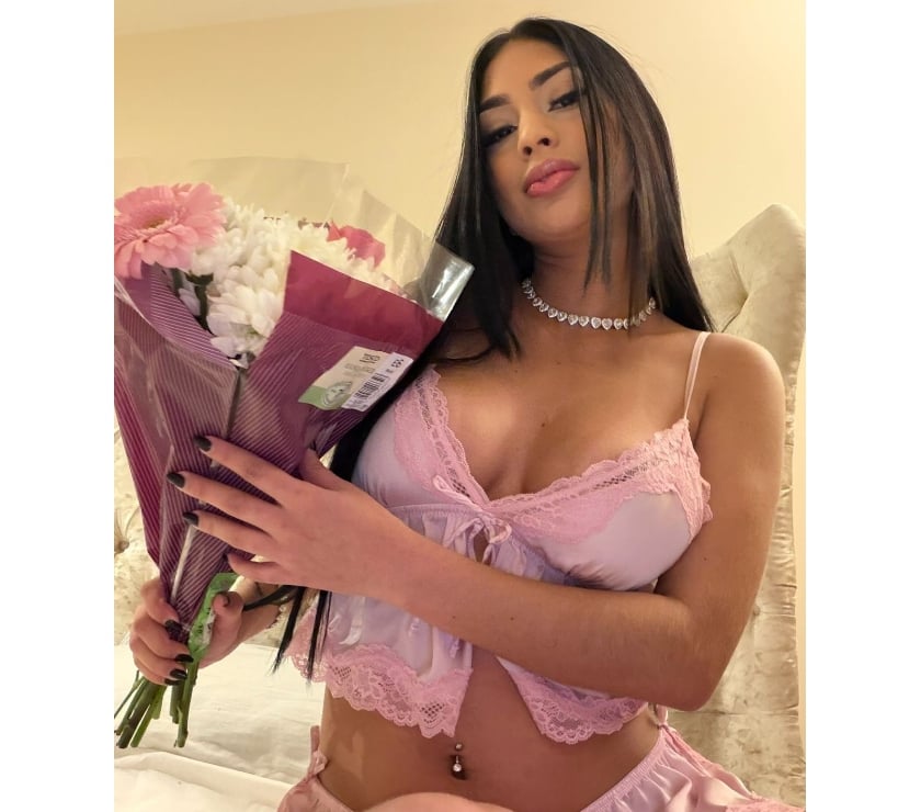 Escorts Glasgow City Centre Glasgow - Photos for 💕JUST GOT HERE NEW 💕 PERFECT BODY