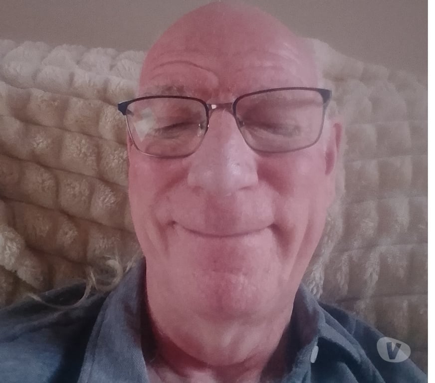 Escorts Leicestershire Charnwood - Photos for MATURE MALE & gf FALL NAKED BODY OIL MASSAGE 4 FEMALE Men