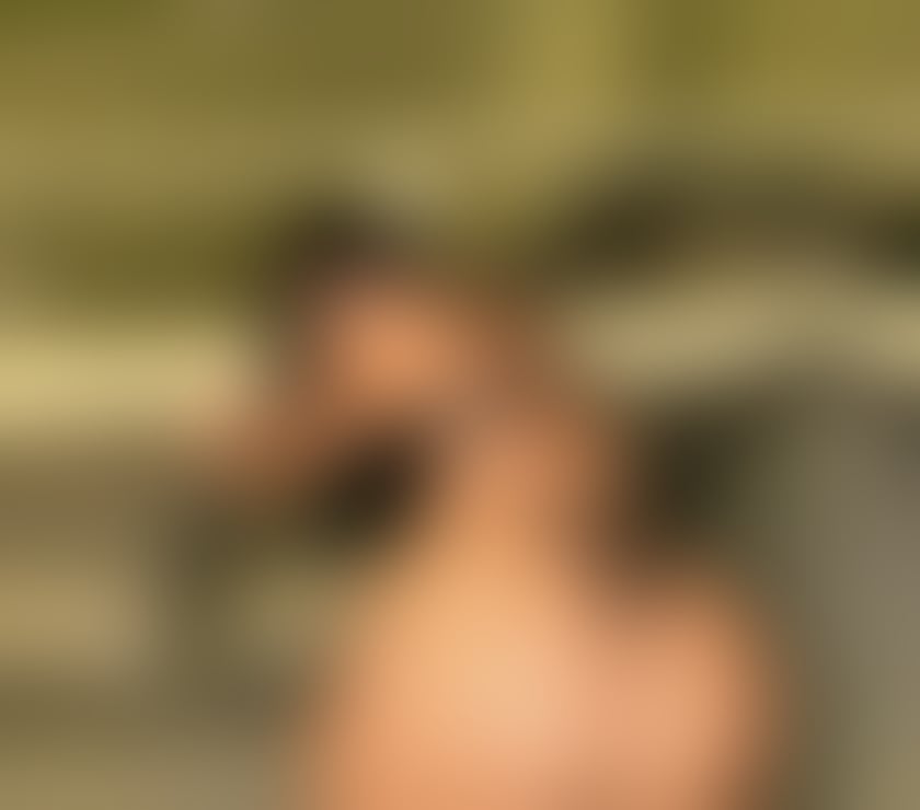 Escorts East London Dalston - East London - Photos for Hello guys new party girl hot x outcall