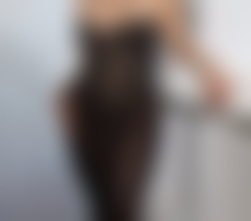 Escorts South West London Nine Elms - South West London - Photos for Hello hot girl outcall call me bby🥳