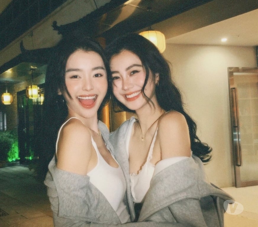 Escorts West Northamptonshire Northampton - West Northamptonshire - Photos for Asian Sweet Girls Duet🌹