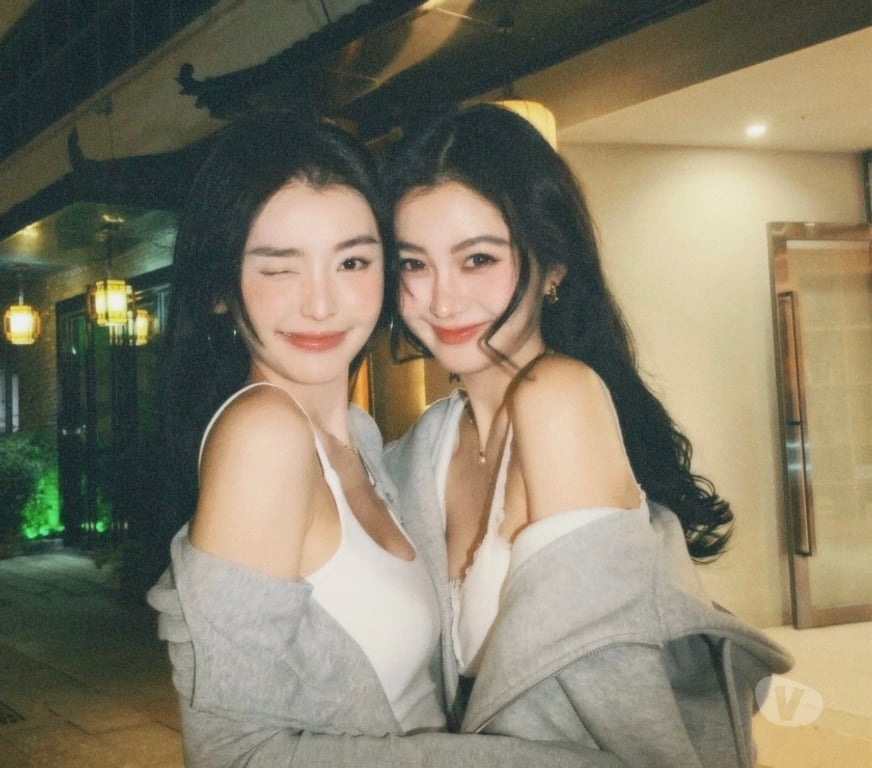 Escorts West Northamptonshire Northampton - West Northamptonshire - Photos for Asian Sweet Girls Duet🌹