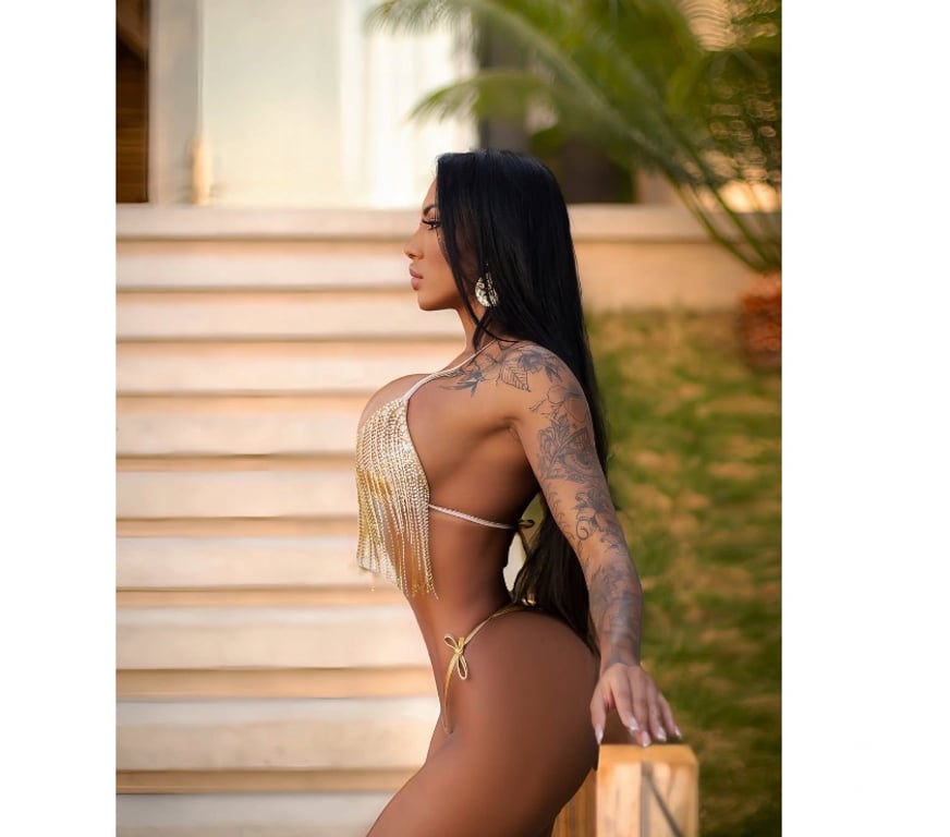 Escorts Kent Medway - Kent - Photos for FIRST TIME 🔥 TOP SERVICE 😜 BRUNETTE 🥳